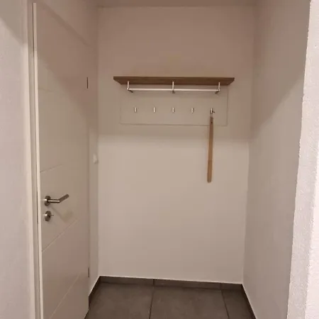 Naehe S-bahn Inklusive Parkplatz