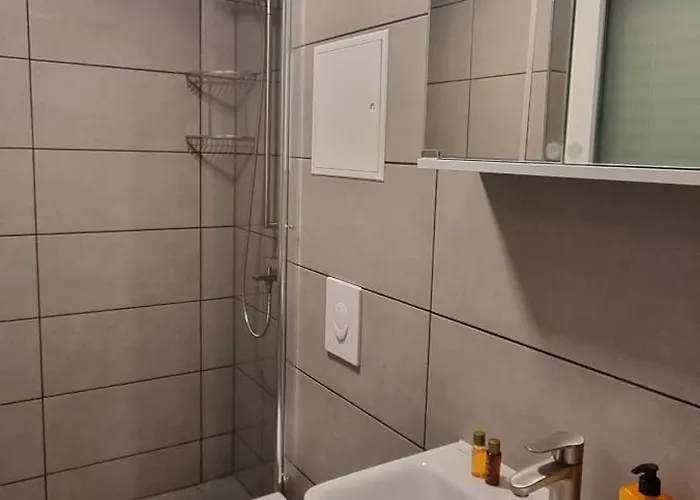 Naehe S-bahn Inklusive Parkplatz Διαμέρισμα