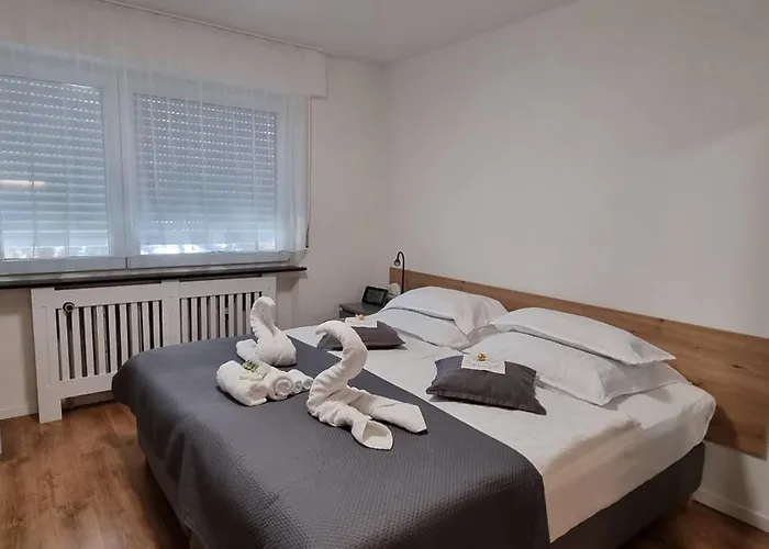 Naehe S-bahn Inklusive Parkplatz